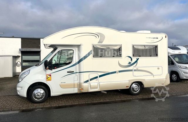 Semi-integrated camper XGO Coupe 300 - Festbett -  - Solar -