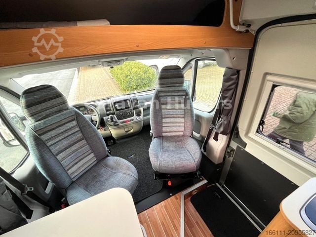 Campervan SUNLIVING Flexo V1 - Festbett - Markise - Klima - Garage -