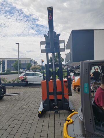 Reach Trucks Dimos ESS25/36 P-PU Schubmastatpler Res. M.W 05.26