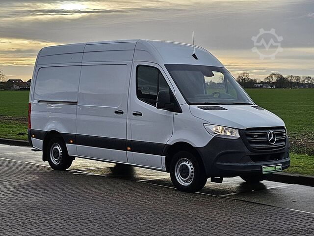 High-roof van MERCEDES-BENZ SPRINTER 316 L2H2 Wp-Inrichting !