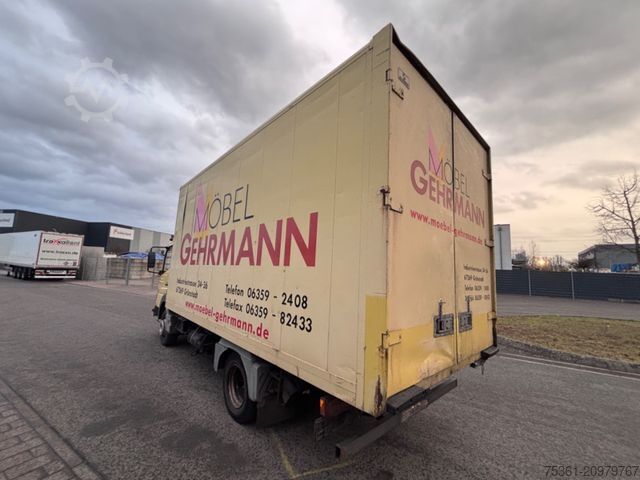 Box van MERCEDES-BENZ Atego 715 Koffer mit Türen