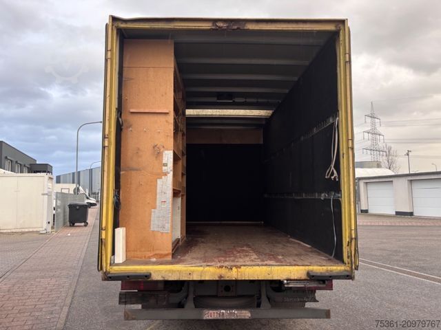 Box van MERCEDES-BENZ Atego 715 Koffer mit Türen