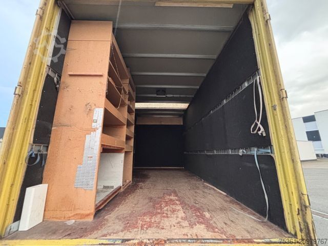 Box van MERCEDES-BENZ Atego 715 Koffer mit Türen