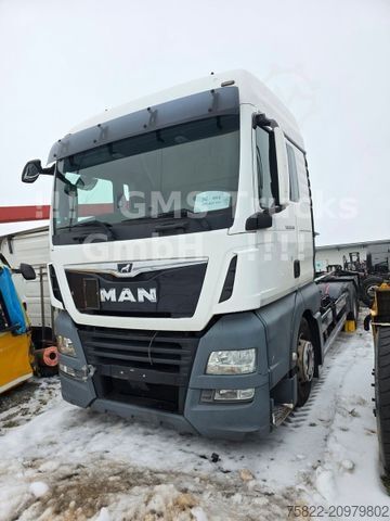 Truck chassis MAN TGX 26.500 / 6X2 / Automatik + Retarder