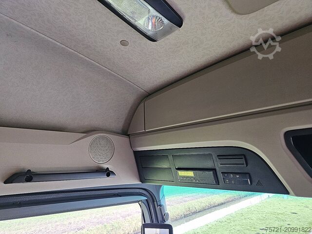 Standard-SZM MERCEDES-BENZ ACTROS 1848 LS Streamspace 2,50