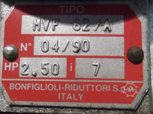 Gear motor 0.75 kW 200 rpm Bonfiglioli MVF62/A