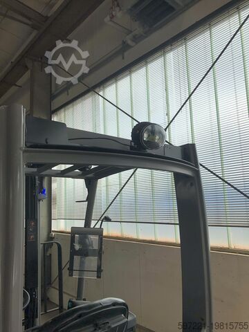 Electric - 3 wheels Jungheinrich EFG215 Li-Ion