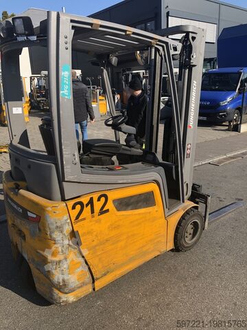 Elektrisch – 3 Räder Jungheinrich EFG 218k