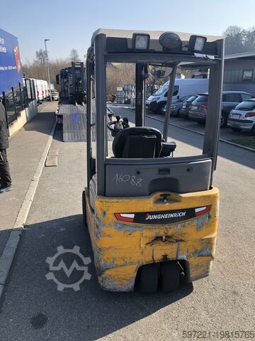 Elektrisch – 3 Räder Jungheinrich EFG 218k