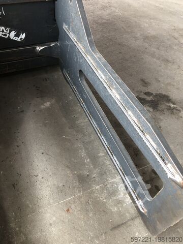 Elektrisch â 4 RĂ€der Jungheinrich EFG 316k 464 DZ auf Wunsch mit ZinkenverstellgerĂ€t