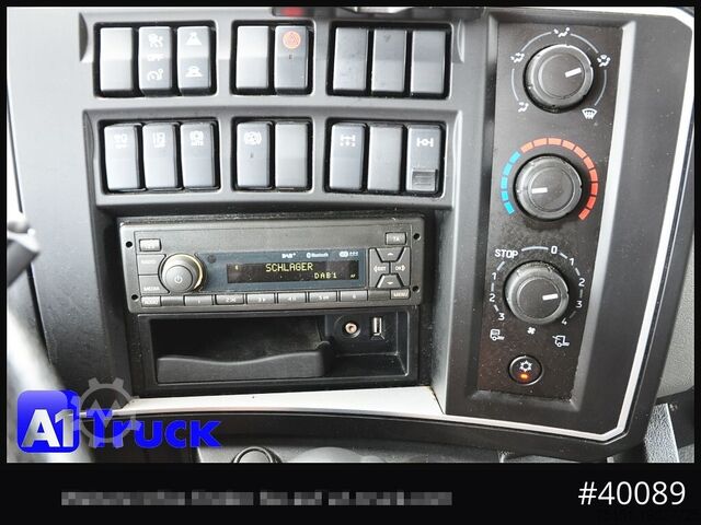 Special purpose truck RENAULT D 240, 4x2, Ladebordwand, LBW, guter Zustand