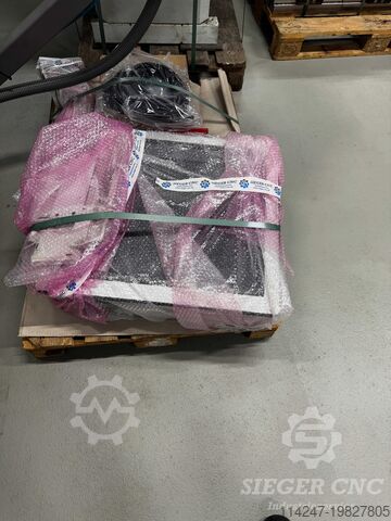 Fräsmaschine HERMLE RS2 Roboterzelle