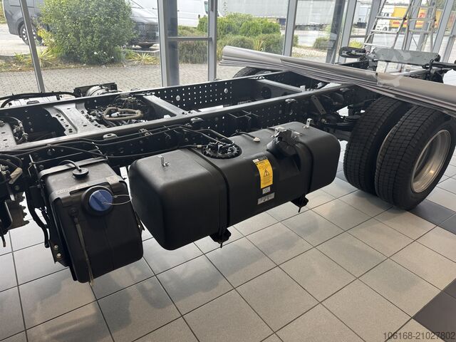  Fuso CANTER 6C18 4X4 Fahrgestell