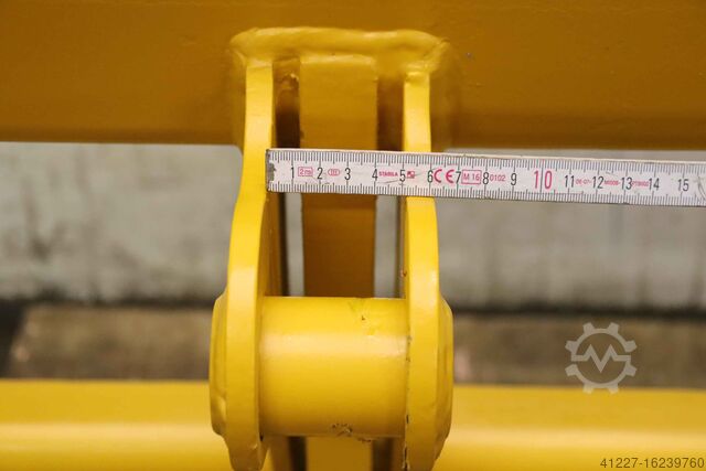 Radladeraufnahme unbekannt Aufnahme 680 bis 730 mm / Ø 50 mm