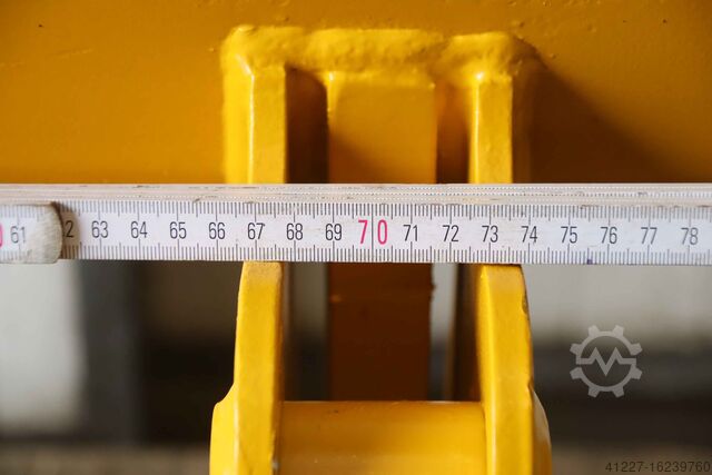 Wheel loader mount unbekannt Aufnahme 680 bis 730 mm / Ø 50 mm