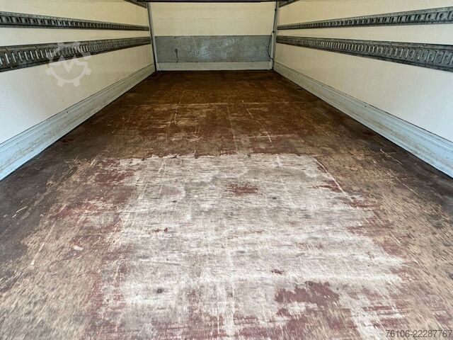 Transporter mit Koffer IVECO Daily 72C18 Hi Matic Koffer mit Ladebordwand