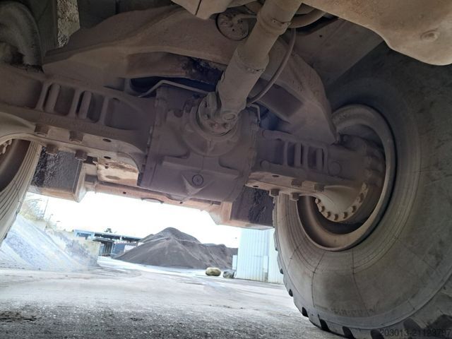 Radlader LIEBHERR L566 XPower Radlader 27,5 Ton *11.900 h *Waage