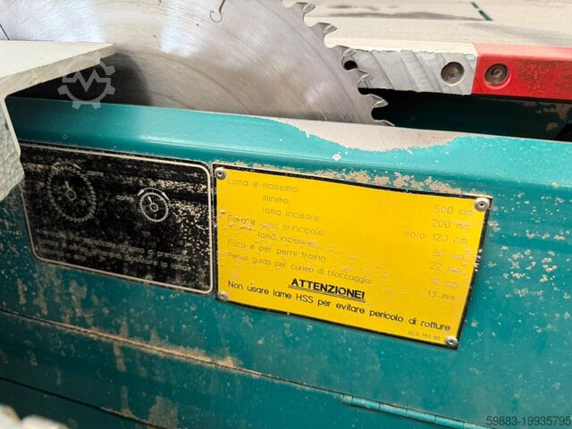 Sliding table saw Martin T72a