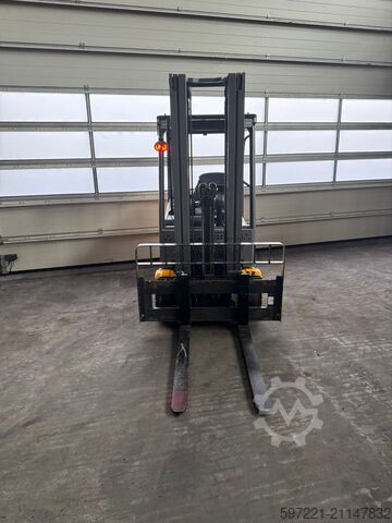 Elektrisch – 3 Räder Jungheinrich EFG216k Triplex Lithium