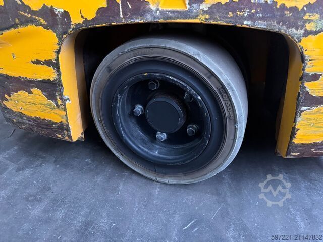 Electric - 3 wheels Jungheinrich EFG216k Triplex Lithium
