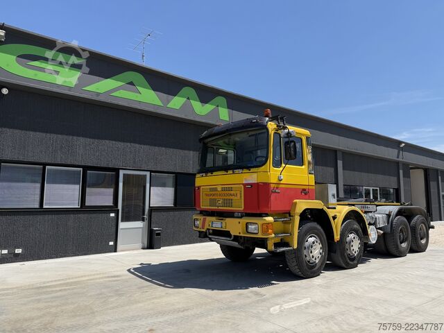 Roll-off tipper truck MAN 41.422 F2000 Abroll TAM 8x4 40Ton