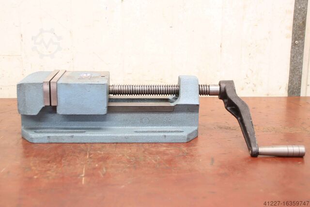 Machine vice unbekannt Spannweite 143 mm