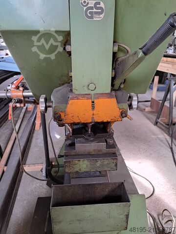 Lochstanzmaschine Peddinghaus 210 Super 11