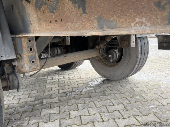 Auflieger mit Pritsche & Plane KRONE SPRIEGEL MIT PLANE SD/P27K0