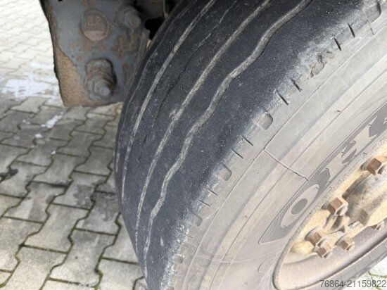 Auflieger mit Pritsche & Plane KRONE SPRIEGEL MIT PLANE SD/P27K0