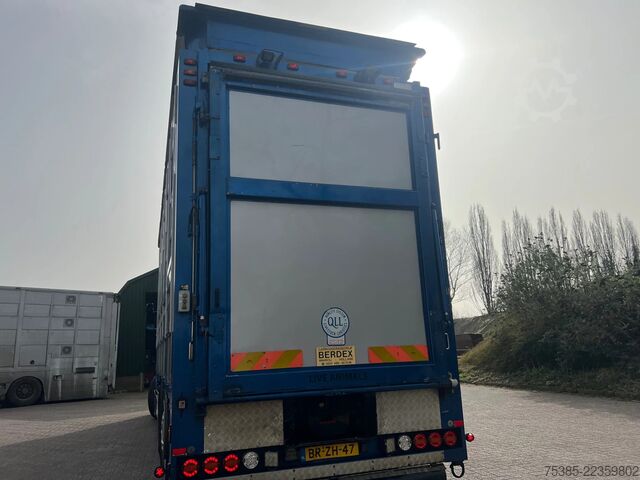 Cattle transport Scania R 500 LB 6X2*4 MNA Berdex 1/2/3 Moving roof Big...