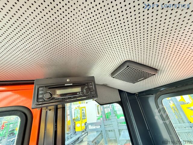 4-Rad-Gabelstapler DOOSAN 70 / DUPLEX / FORK 2500MM / POSITIONER