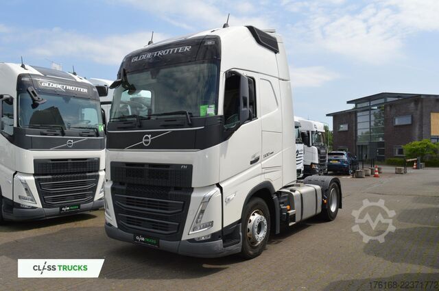 Standard tractor unit VOLVO FH 500 Globetrotter XL Varios