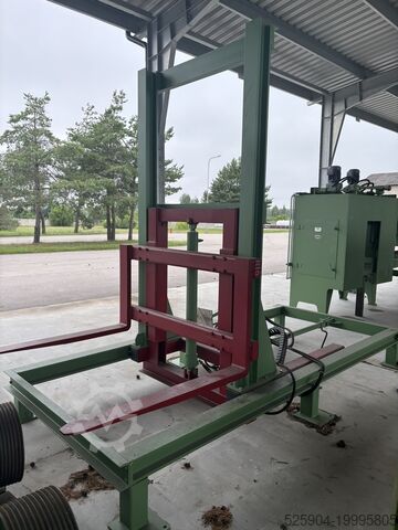 Lifting mechanism for wood packages WEINIG 