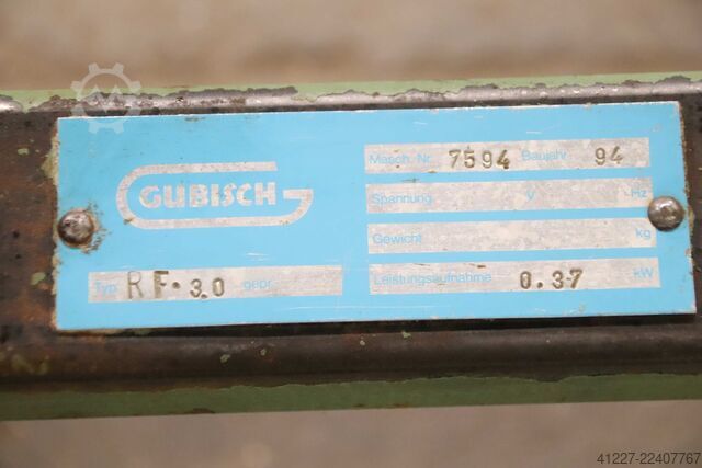 Driven roller conveyor 10 to 46 m/min Gubisch RF 3.0  250 x 2900 mm