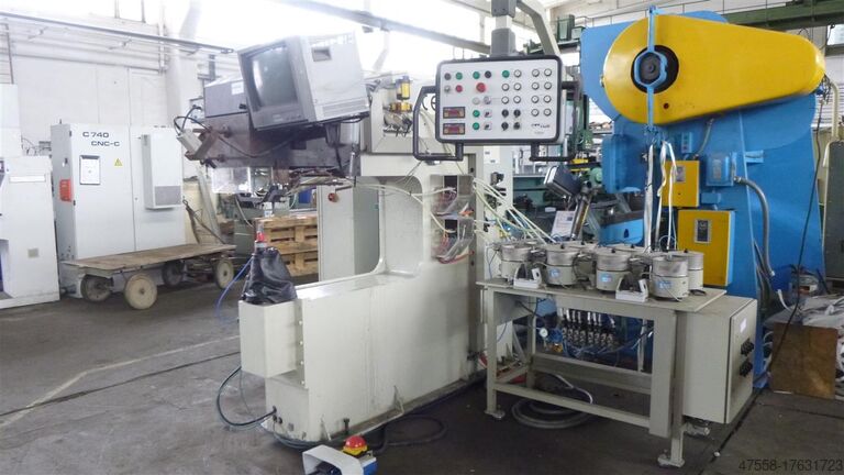 Nietmaschine Uwe Tank C400