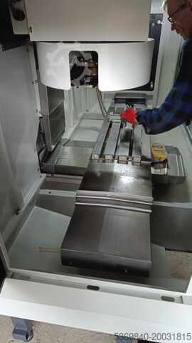 CNC-Fräsmaschine Janus VMC-500 SLIM