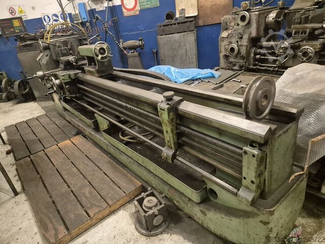 Leit-/Zugspindeldrehmaschine MERLI CLOVIS 25