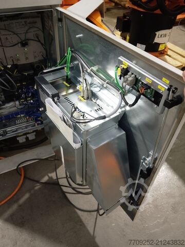 KUKA KR30 Industrieroboter KRC4, B. 2017 KUKA KR30