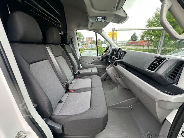 High top van VOLKSWAGEN Crafter Kombi Kasten 35 L3H3 AHK LED Boden SHZ