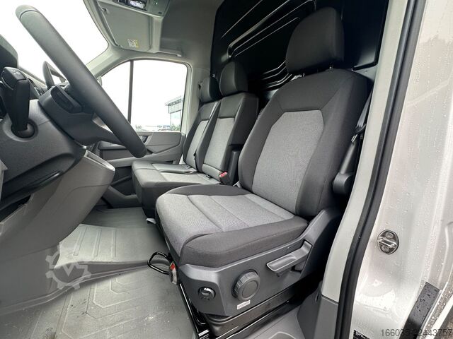 High top van VOLKSWAGEN Crafter Kombi Kasten 35 L3H3 AHK LED Boden SHZ