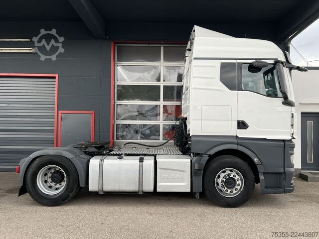 Standard tractor unit MAN TGX 18.510 Kipphydraulik Klima Retarder ACC LED