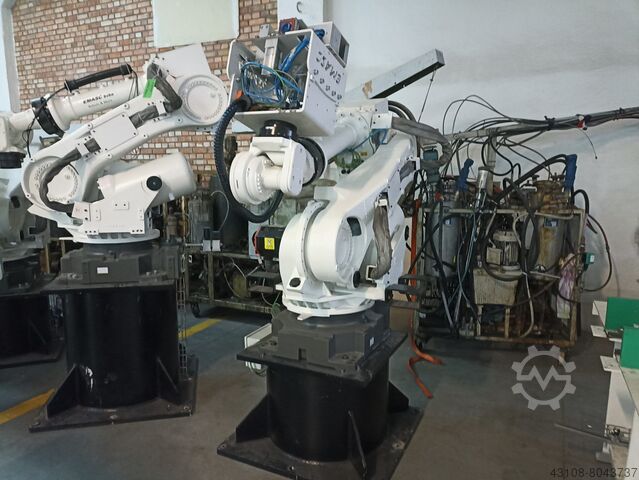 Robot Fanuc R-2000iB/210F (E-25677)