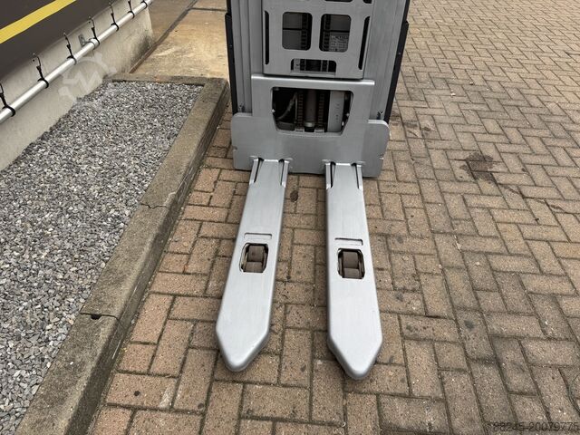 VS-22402 Electric triplex stacker Still year 2018 5016mm year 2019 STILL EXVSF14
