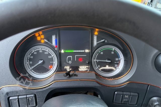 Standard SZM DAF XF460 4x2