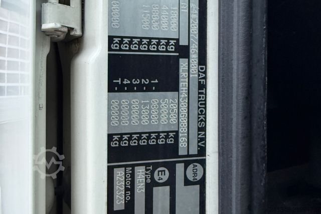 Standard SZM DAF XF460 4x2