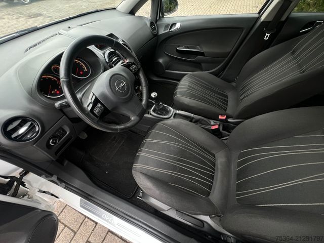 Van OPEL Corsa 1.2 ecoFLEX Klima Verliert Kühlflüssigkeit