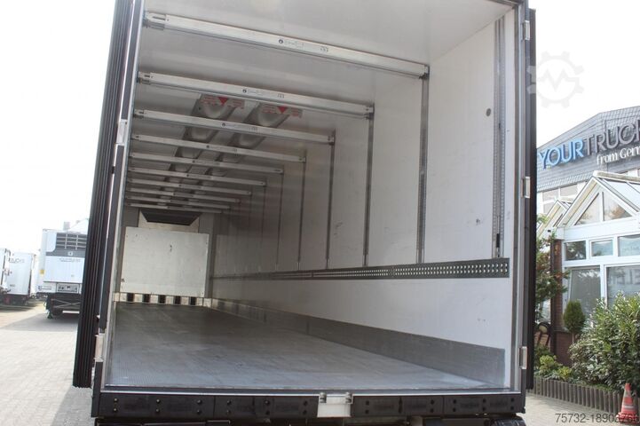 Semitrailer Chereau Thermo King Advancer A400 DS Strom Blumen FRC