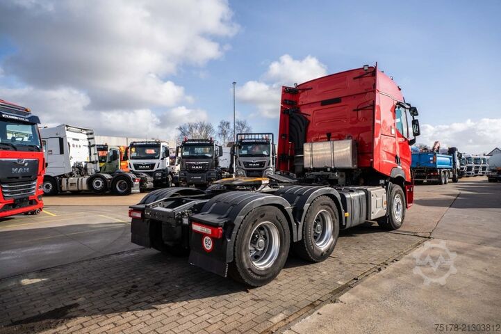 Standard tractor RENAULT C520-6x4 + HYDR. + INTARDER