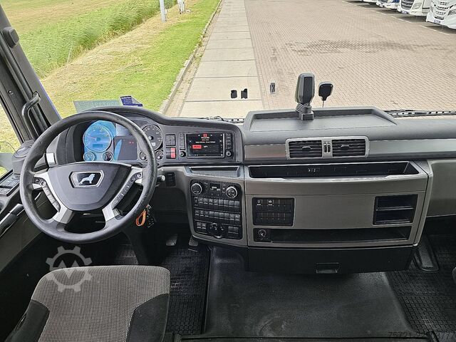Standard-SZM MAN 18.460 TGX