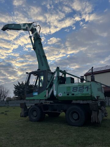 Material handling Sennebogen 821M 
